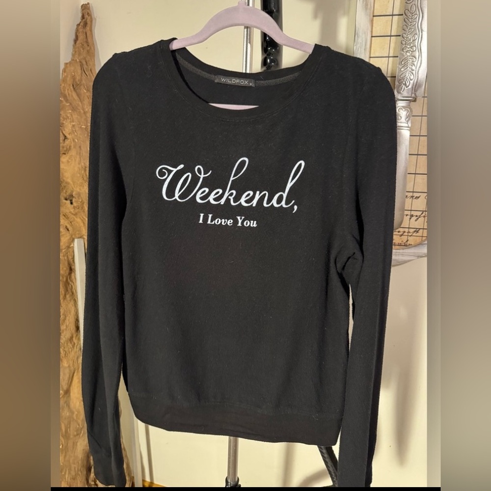 WILDFOX small lightweight sweatshirt